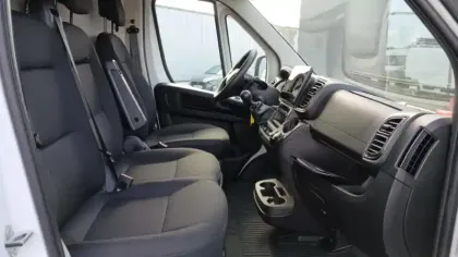 Photo 10 Peugeot Boxer Gén. II Ph4 Base 4