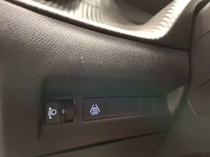 Photo 27 Peugeot 2008 Gén. II Ph1 NG Roadtrip 5