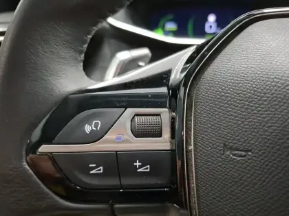 Photo 16 Peugeot 2008 Gén. II Ph1 NG Roadtrip 5