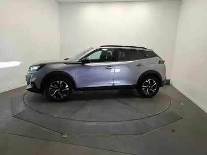 Photo 1 Peugeot 2008  PureTech 130 S&S EAT8