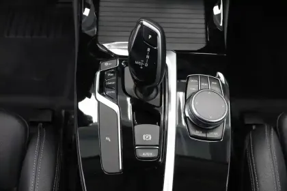 Photo 32 BMW X3  sDrive18d 150ch BVA8