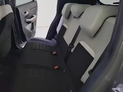 Photo 30 Citroën C3  Turbo 100 ch Manuelle