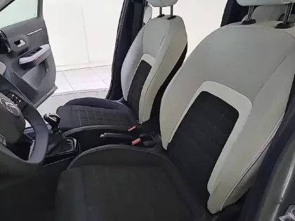 Photo 29 Citroën C3  Turbo 100 ch Manuelle