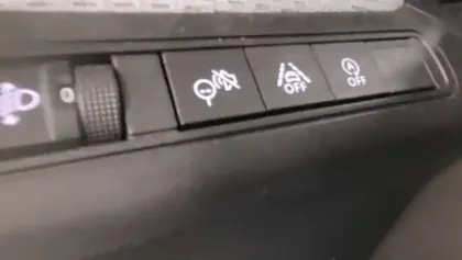 Photo 13 Citroën C3  Turbo 100 ch Manuelle