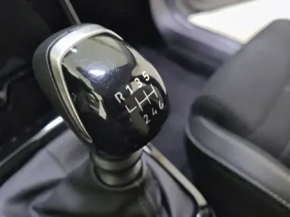 Photo 32 Citroën C3  Turbo 100 ch Manuelle