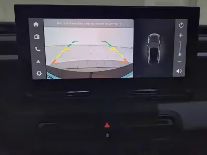 Photo 38 Citroën C3  Turbo 100 ch Manuelle