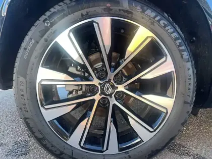 Photo 13 Renault Austral  full hybrid E-Tech 200 ch