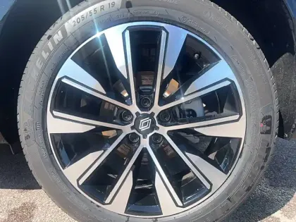 Photo 11 Renault Austral  full hybrid E-Tech 200 ch