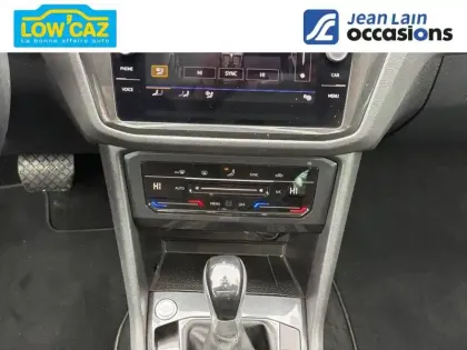 Photo 13 Volkswagen Tiguan  2.0 TDI 200ch DSG7 4Motion