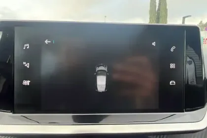 Photo 17 Peugeot 208  Electrique 50 kWh 136ch