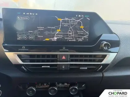 Photo 46 Citroën C4  Hybride 136 e-DCS6