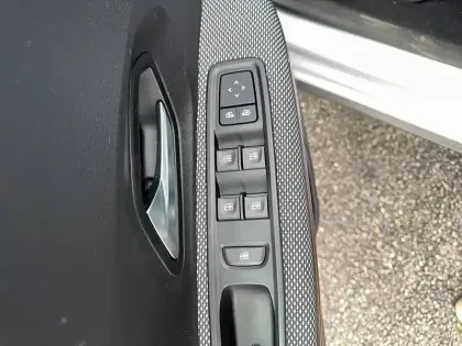 Photo 4 Dacia Sandero Gén. II (B52) Ph2 NG Stepway 5