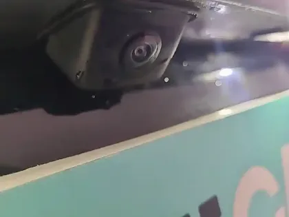 Photo 33 Peugeot 208  Electrique 50 kWh 136ch