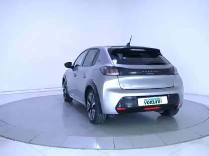 Photo 6 Peugeot 208  Electrique 50 kWh 136ch