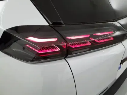 Photo 16 Peugeot 2008 Gén. II Ph2 GT 5