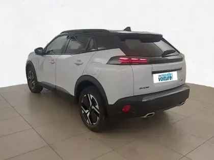 Photo 73 Peugeot 2008  PureTech 130 S&S EAT8