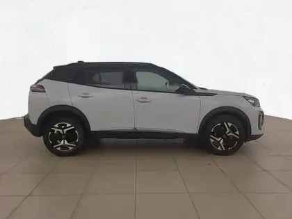 Photo 70 Peugeot 2008  PureTech 130 S&S EAT8