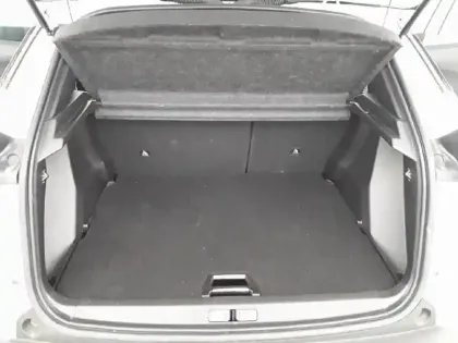 Photo 5 Peugeot 2008 Gén. II Ph2 GT 5