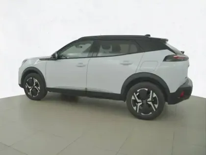 Photo 27 Peugeot 2008  PureTech 130 S&S EAT8