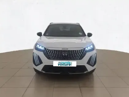 Photo 68 Peugeot 2008  PureTech 130 S&S EAT8
