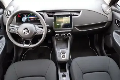 Photo 17 Renault Zoé Zoe R110 - 22B