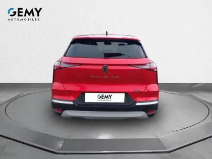 Photo 46 Renault Symbioz  E-Tech full hybrid 145