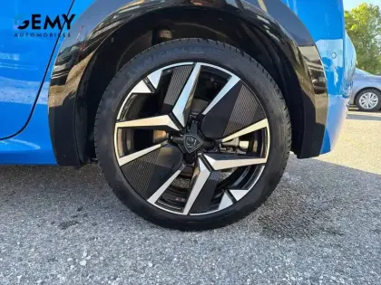 Photo 10 Peugeot 208  Electrique 54 kWh 156ch