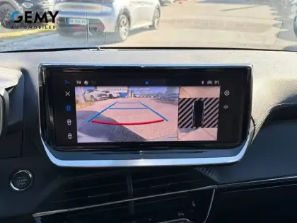 Photo 18 Peugeot 208  Electrique 54 kWh 156ch