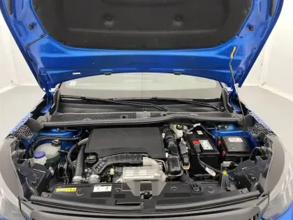 Photo 52 Peugeot 2008  PureTech 130 S&S EAT8