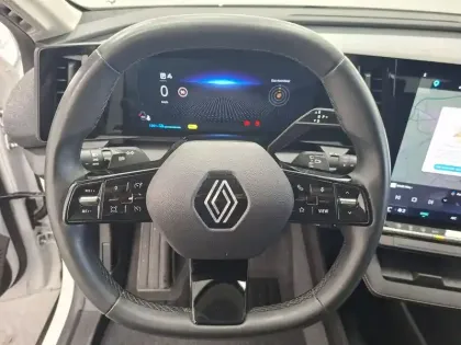 Photo 32 Renault Megane  E-Tech EV60 130ch super charge