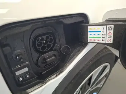 Photo 13 Renault Megane  E-Tech EV60 130ch super charge