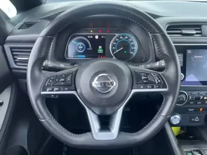 Photo 13 Nissan Leaf  Electrique 62kWh