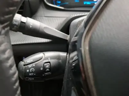 Photo 16 Peugeot 208  Electrique 50 kWh 136ch