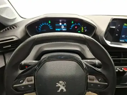 Photo 14 Peugeot 208  Electrique 50 kWh 136ch