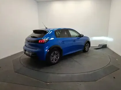 Photo 3 Peugeot 208  Electrique 50 kWh 136ch