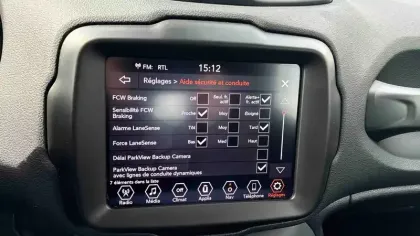 Photo 64 Jeep Renegade  1.5 Turbo T4 130 ch BVR7 e-Hybrid