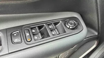 Photo 15 Jeep Renegade Gén. I Ph2 NG Limited 5