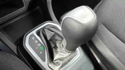 Photo 101 Jeep Renegade  1.5 Turbo T4 130 ch BVR7 e-Hybrid