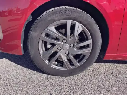 Photo 35 Peugeot 208 Gén. II Ph1 NG Active Business 5