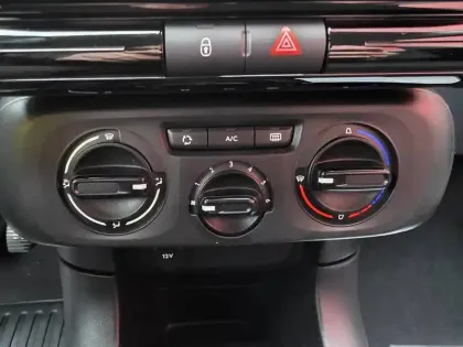 Photo 17 Citroën C3  PureTech 83 S&S BVM5