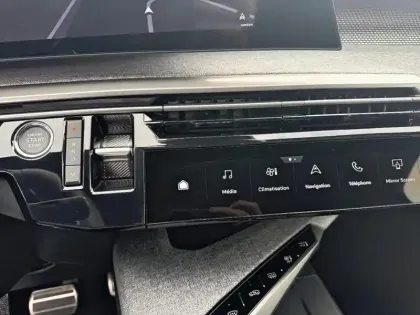 Photo 12 Peugeot 3008 Gén. III Ph1 GT 5