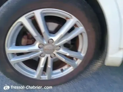 Photo 14 Audi Q3  2.0 TDI 120 ch S line