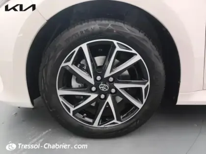 Photo 14 Toyota Yaris  Hybride 116h Design