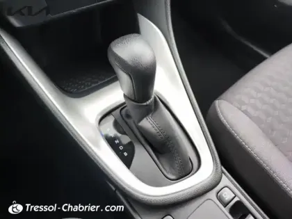 Photo 23 Toyota Yaris  Hybride 116h Design