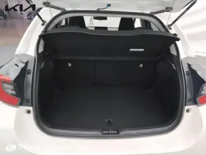 Photo 7 Toyota Yaris  Hybride 116h Design