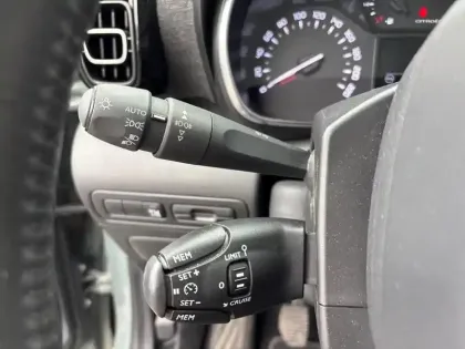 Photo 16 Citroën C3 Aircross  BlueHDi 110 S&S BVM6 Shine