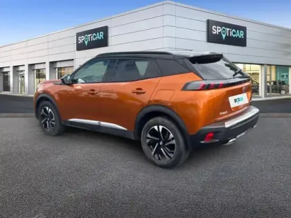 Photo 29 Peugeot 2008  PureTech 130 S&S EAT8 GT