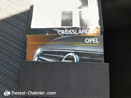 Photo 29 Opel Crossland X  1.2 Turbo 110 ch Design 120 ans