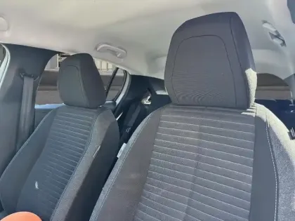 Photo 24 Peugeot 208  PureTech 100 S&S BVM6 Style