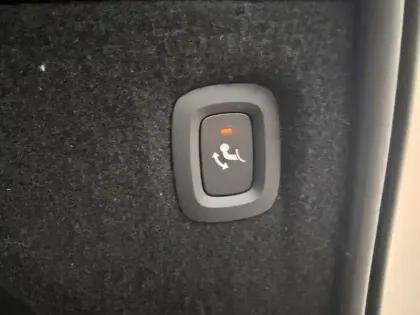 Photo 10 Volvo Xc90  Recharge T8 AWD 303+87 ch Geartronic 8 7pl Inscription Luxe